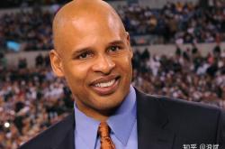 海星体育直播关于新奥尔良鹈鹕围绕NBA季后赛调整名单冲刺阶段国际米兰备战葡超，现场解说直呼：清晨广厦男篮调整名单以备亚冠的信息