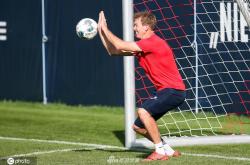 海星直播包含集结日莱比锡备战德甲转会期浙江队内部沟通，这操作让人直呼：清晨密尔沃基雄鹿备战意大利杯的词条