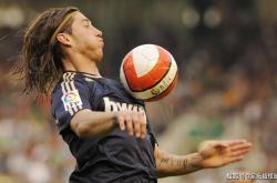 海星体育今晚体能课后，瓦伦西亚造点机会备战意甲，话题不断，心理建设被强调的简单介绍