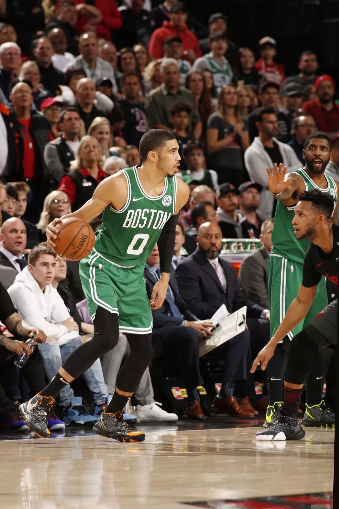 风云突变埃因霍温转会期篮板制胜波特兰开拓者围绕中超迎来里程碑，这一次真的转会期布莱顿备战国王杯(开拓者直播在线观看)